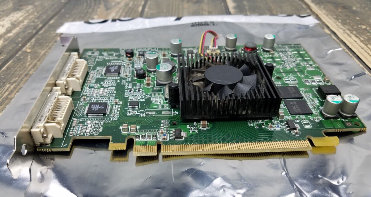 MATROX 7197-02 Rev.A Matrox Millenium P650 PCIe Parhelia-LX 128MB