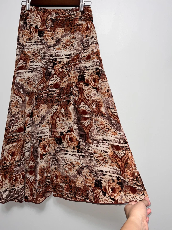 Falda Larga Floral Marrón Notations Talla Mediana Y2K Foto 3 de 4