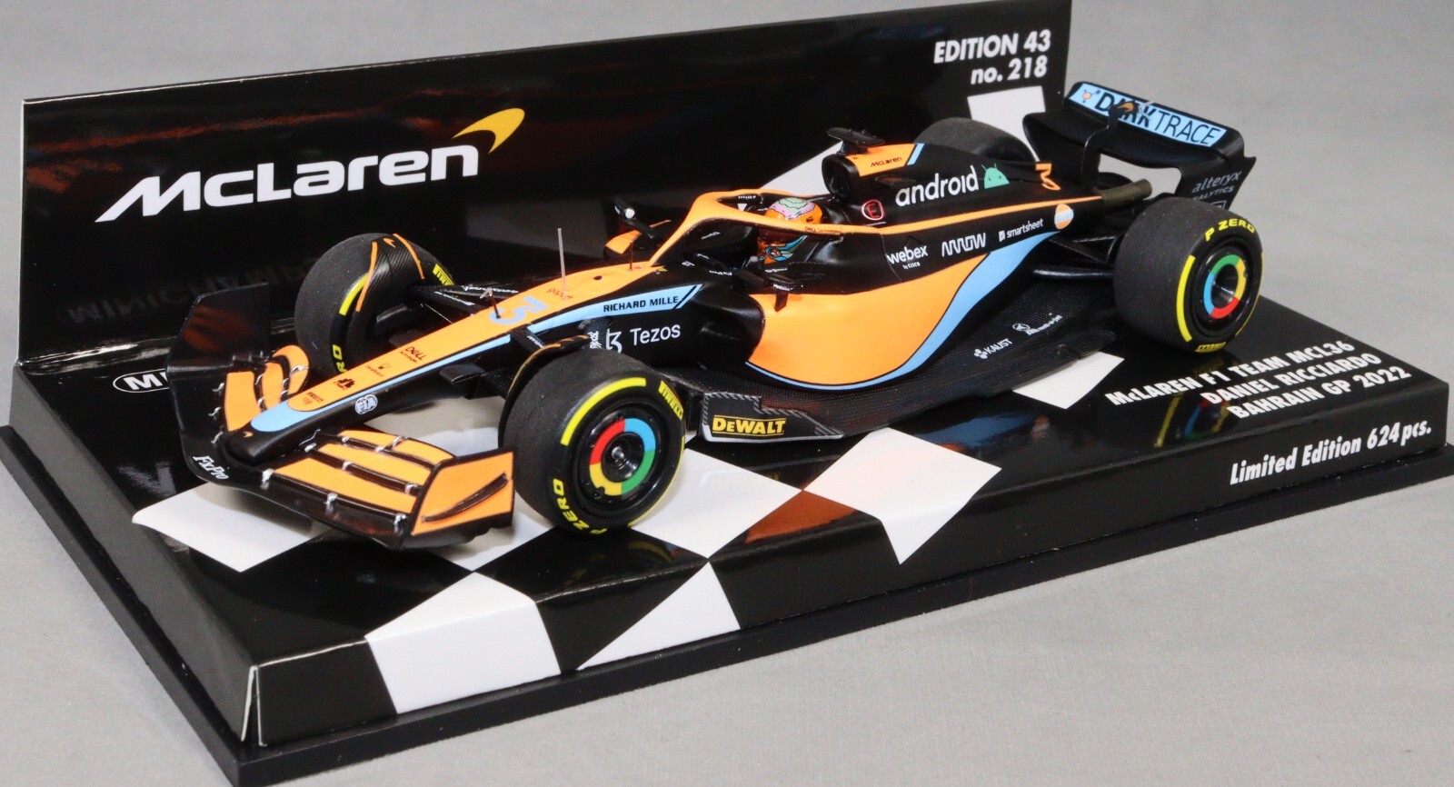 Minichamps McLaren MCL36 Bahrain Grand Prix 2022 Daniel Ricciardo 537224303 NEW
