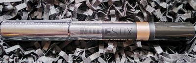 Nudestix Magnetic Luminous Cream Eye Color in Dew Wap Shadow Liner Primer 0.10oz
