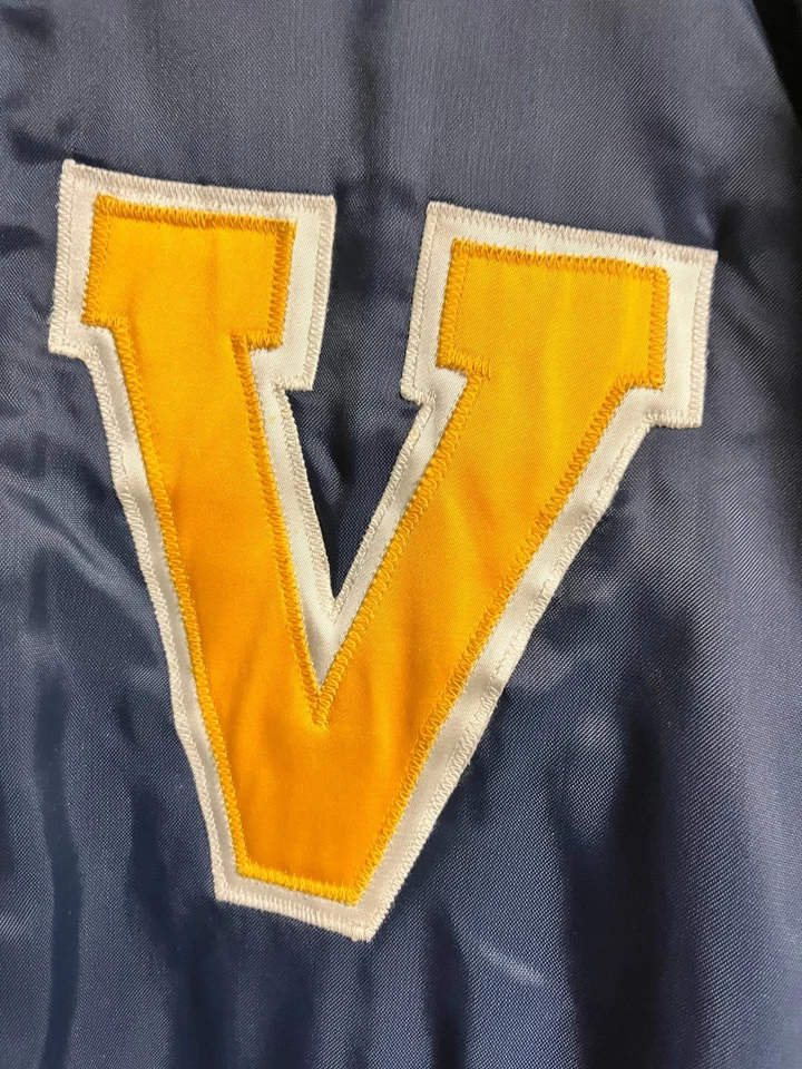 Chaqueta acolchada de béisbol Villanova Wildcats 1979 vintage talla mediana de Butwin Foto 3 de 4