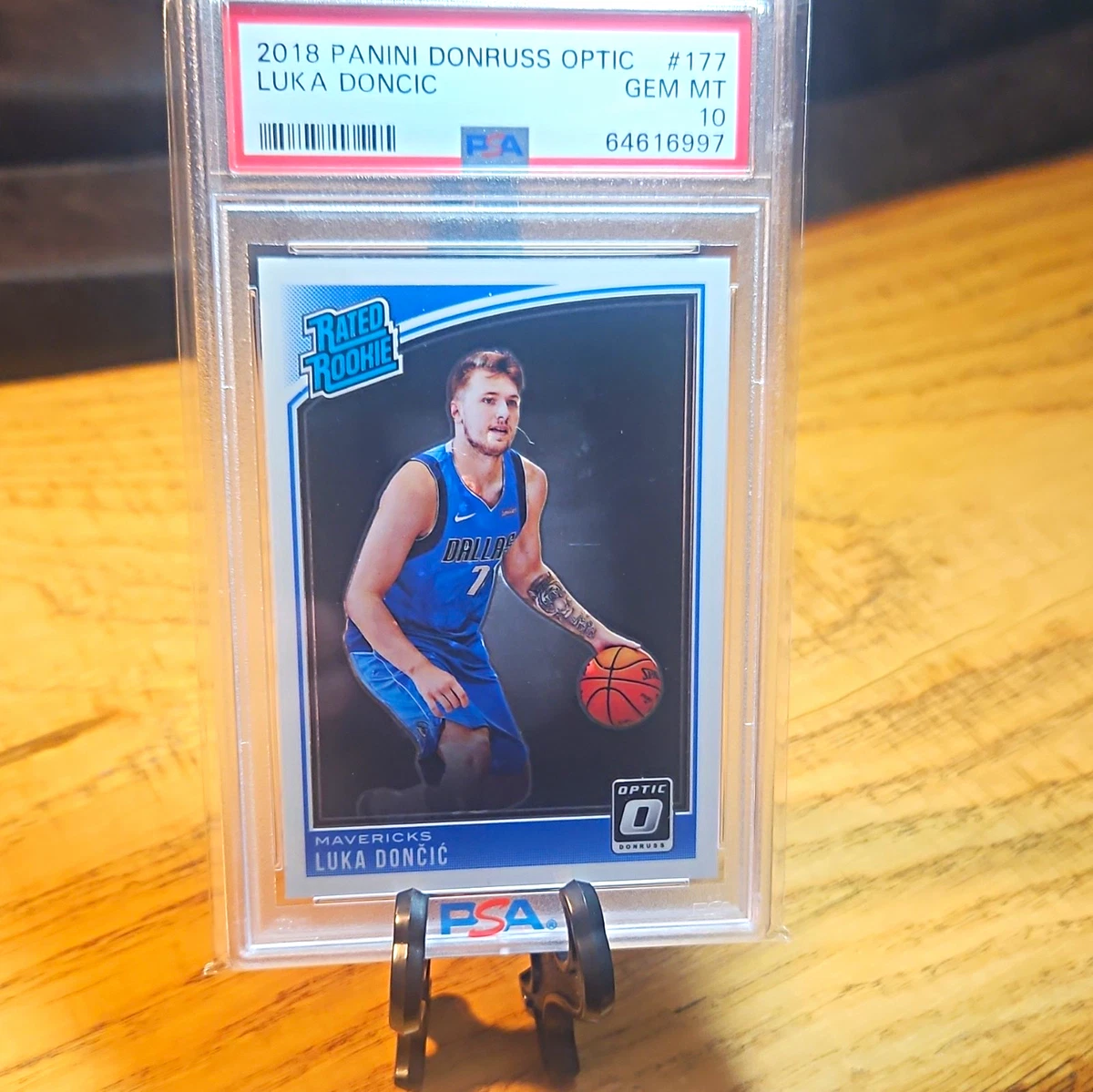 Luka Dončić 10 Graded Basketball Rookie Sports Trading Cards
