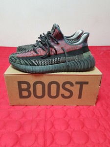 yeezy yecheil size 12