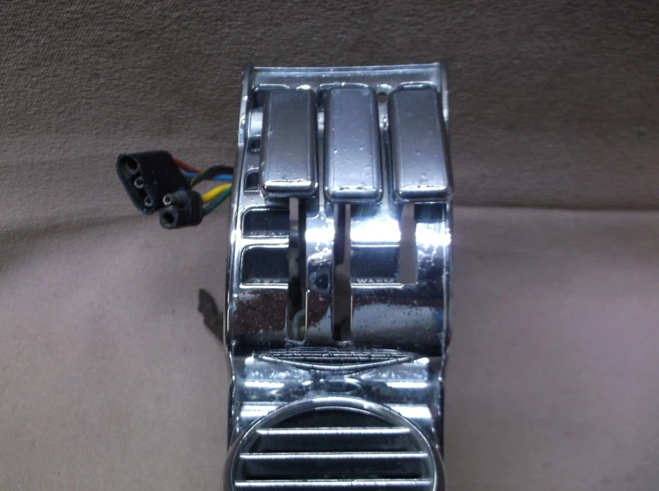 Ford Mustang 1968 Mercury Cougar XR7 controles de calefacción con aire acondicionado Foto 3 de 4