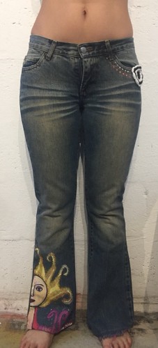 26 Womens denim Jeans Painted By Artist 