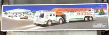 hess 2000 fire truck With Lights And Sounds New In Box