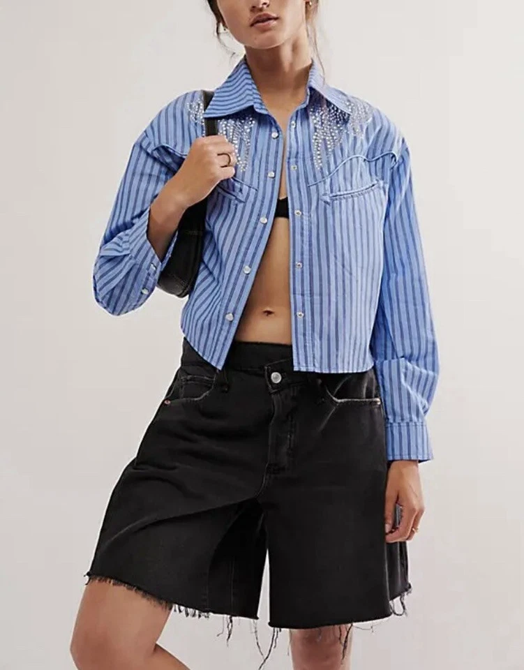 Free People X Cuero discreto adornado con botones talla grande nuevo sin etiquetas $148 Foto 2 de 4