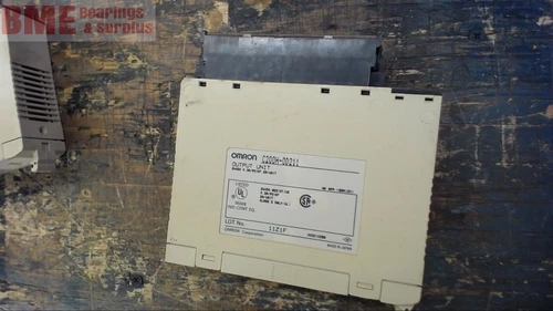 Omron C200H-0D211 Output Unit, 24 Vdc, 0.3 A Point