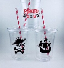 Pirate Party Cups Set/12 With Lids Straws Pirates Treasure Hunt