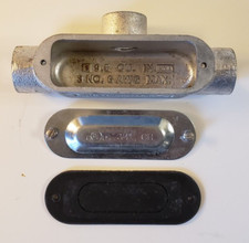 Crouse Hinds T75M CG Form 5 Conduit Body / Gasket / Cover 3/4"