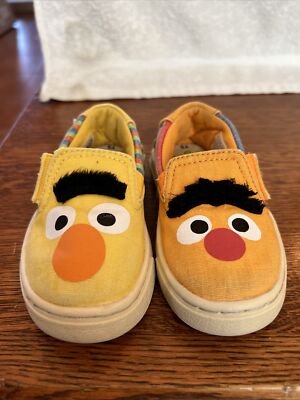 TOMS SESAME STREET Bert Ernie Canvas Slip-on Sneaker Toddler