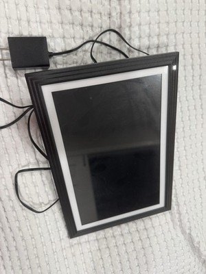 Black Digital Photo Frame, Wall-Mountable, with Power Adapter