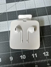 Apple EarPods with Lightning Connector In Ear Canal Headset - White