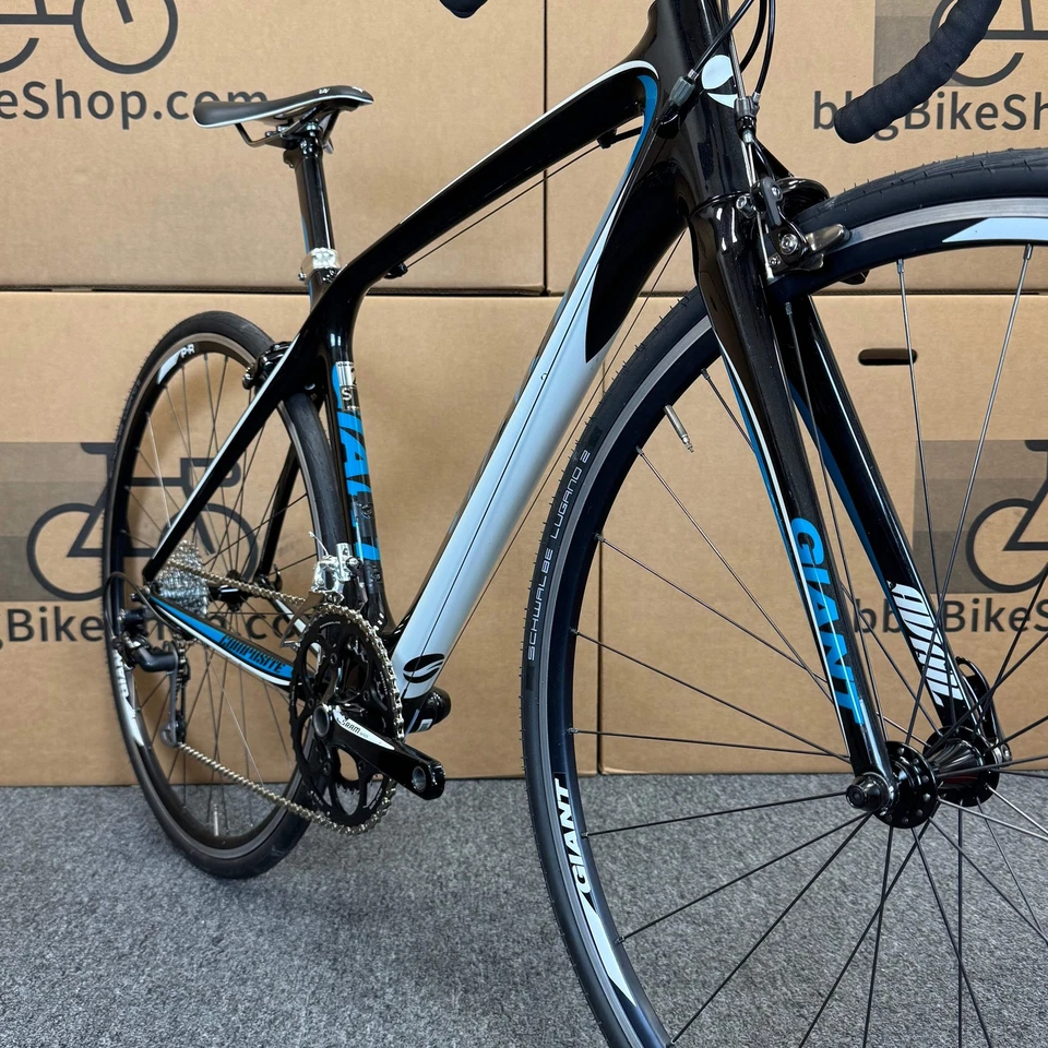 Bicicleta de carretera usada Giant Avail Composite 2, fibra de carbono para mujer-2012, pequeña 52 cm Foto 3 de 4