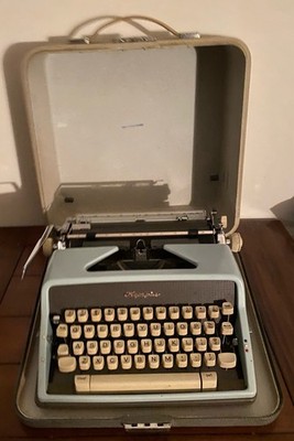 Vintage West Germany Olympia  Turquoise Light Blue Typewriter In Original Case