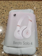BEATS SOLO 4 WIRELESS BLUETOOTH ON EAR HEADPHONES CLOUD PINK UNUSED