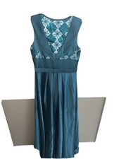 Dorisqueen womens long maxi formal dress sz L bust 30”  lined green Cut Out Lace