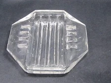 VINTAGE MCM CLEAR HEAVY GLASS OCTAGON ASHTRAY.