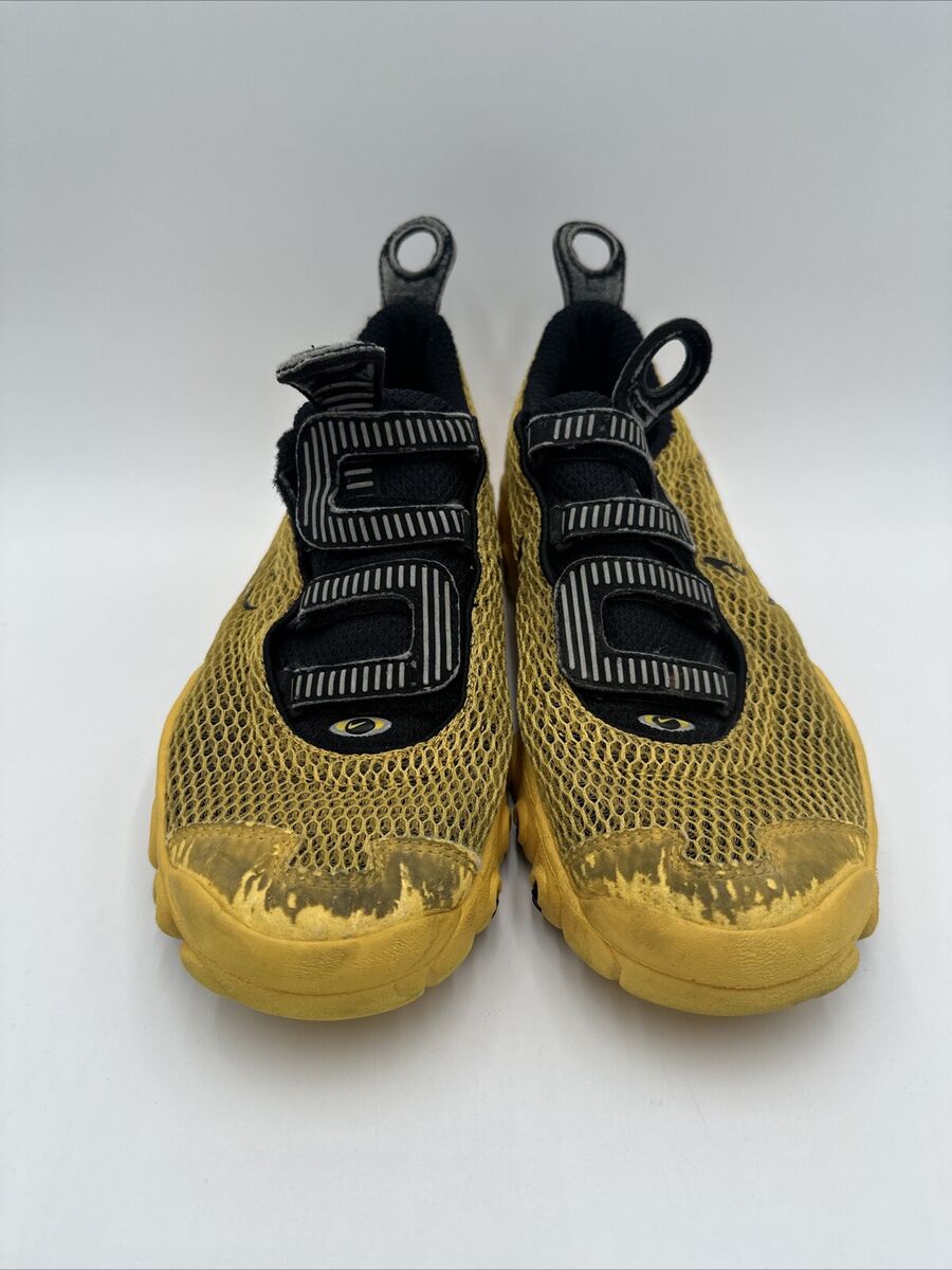 Nike Air Kukini Varsity Maize 2003 Size 11.5 Used 305533-701 Nike Air Kukini Varsity Maize 2003 Size 11.5 Used 305533-701