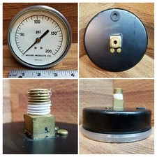 3 1/2" Moore Products co. 0-200 psi Gauge 1/4" NPT Connection MADE IN USA