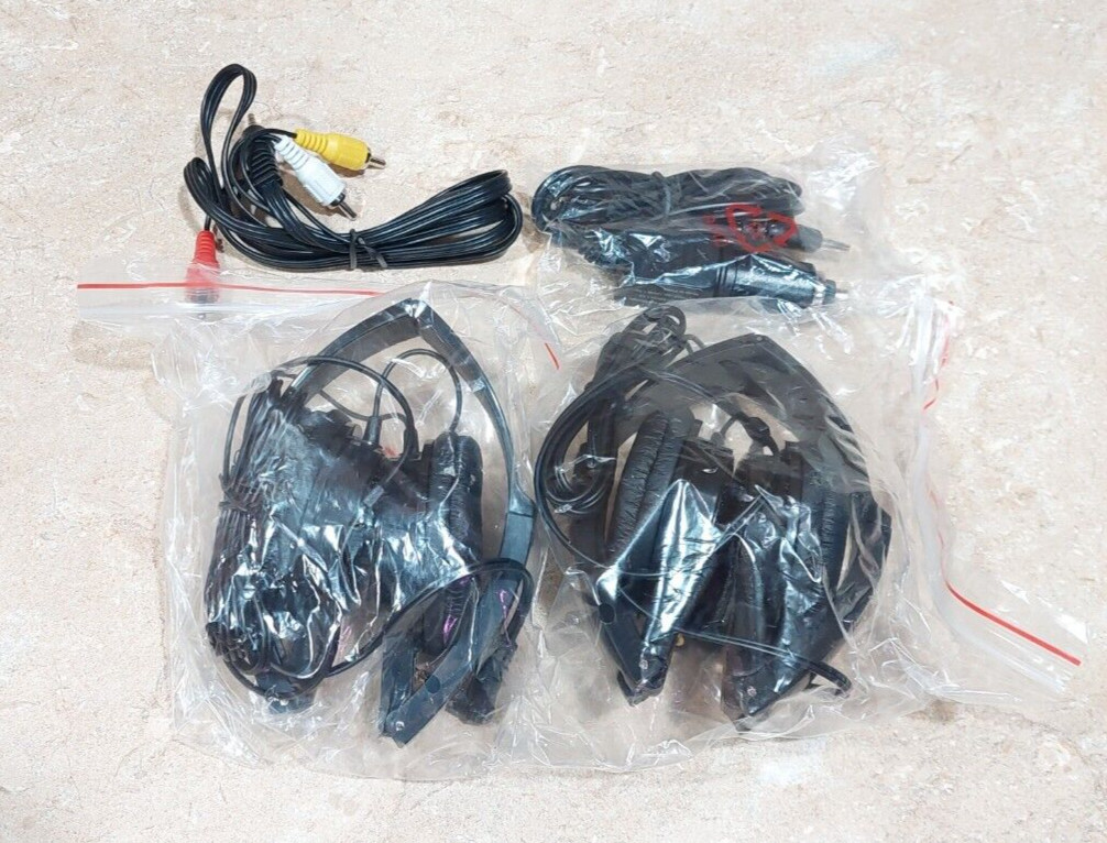 9 Inch Accessories Pack ; 2 Headphones Car Charger