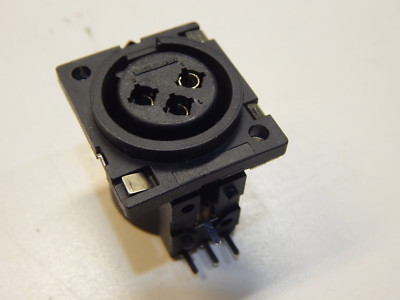SWITCHCRAFT PQG3FRA211 XLR Connectors 3P QG PCB RECEPTACLE
