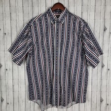 Vintage Roundtree  Yorke Button Shirt Men's Medium Short Sleeve Single Needle