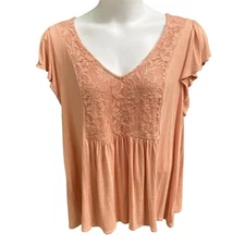 Torrid Super Soft V Neck Lace Ruffle Flutter Sleeve Top Plus Size 2X Peach