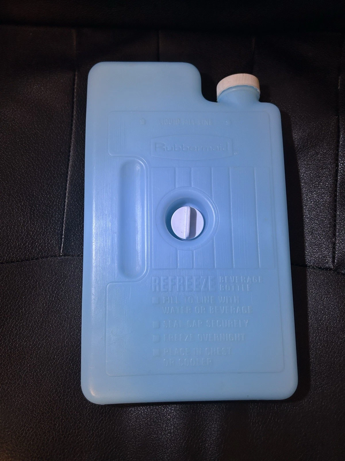 EUC Vintage RUBBERMAID Screw Refreeze Beverage Bottle ICE Part No. 8280 GOTT