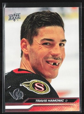2023-24 Upper Deck Extended Base Travis Hamonic Ottawa Senators #595