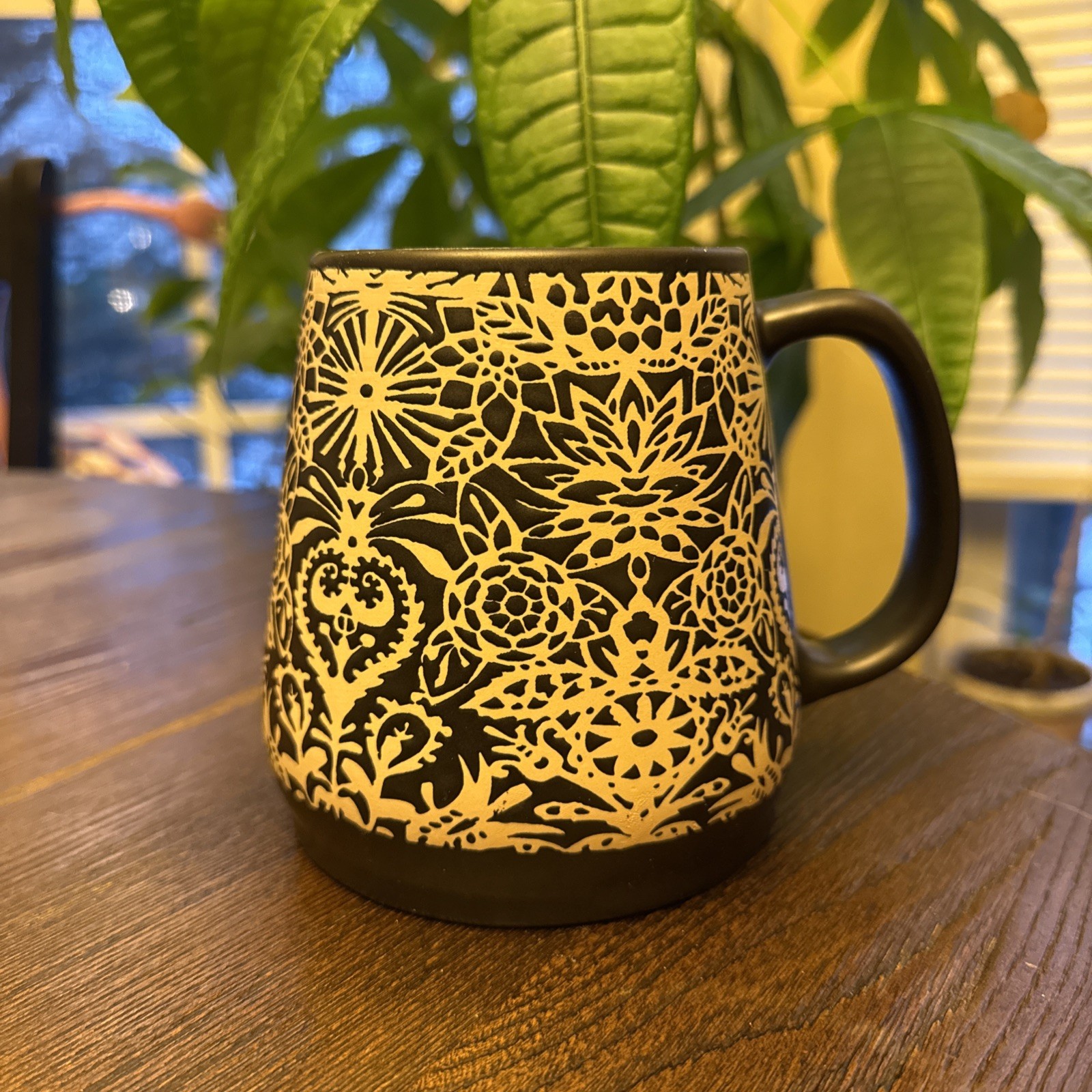 Opal House Stoneware Large Stenciled Coffee Tea Mug Cup Matte Dark Brown Cream