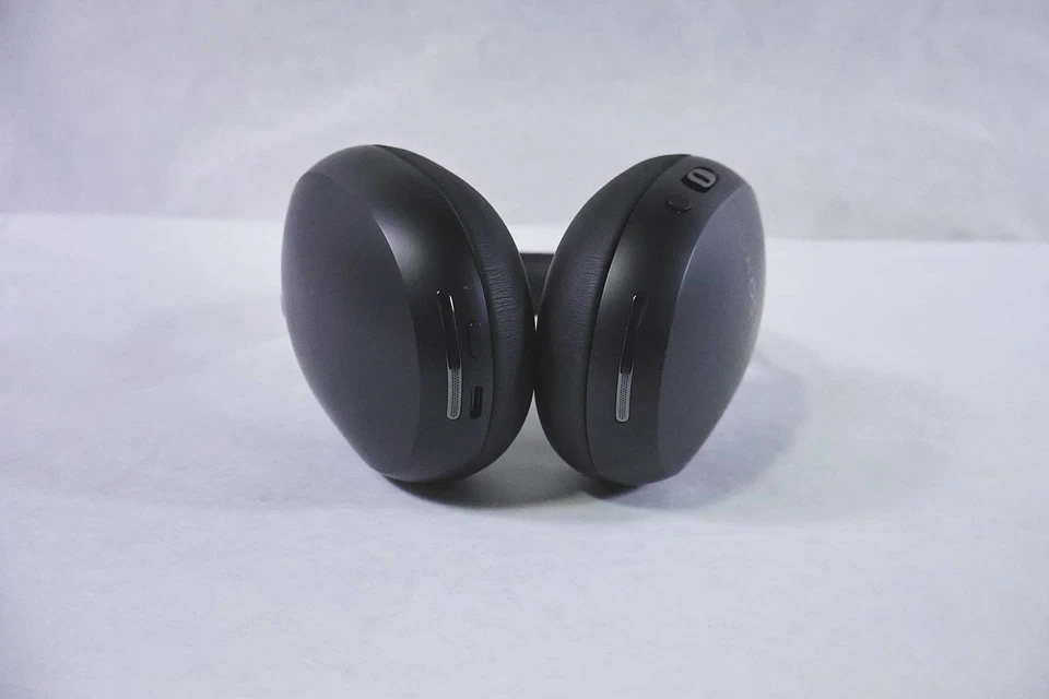 SONOS ACE WIRELESS NOISE-CANCELING OVER-EAR HEADPHONES | ACEG1US1BLK | BLACK - Image 4 of 4