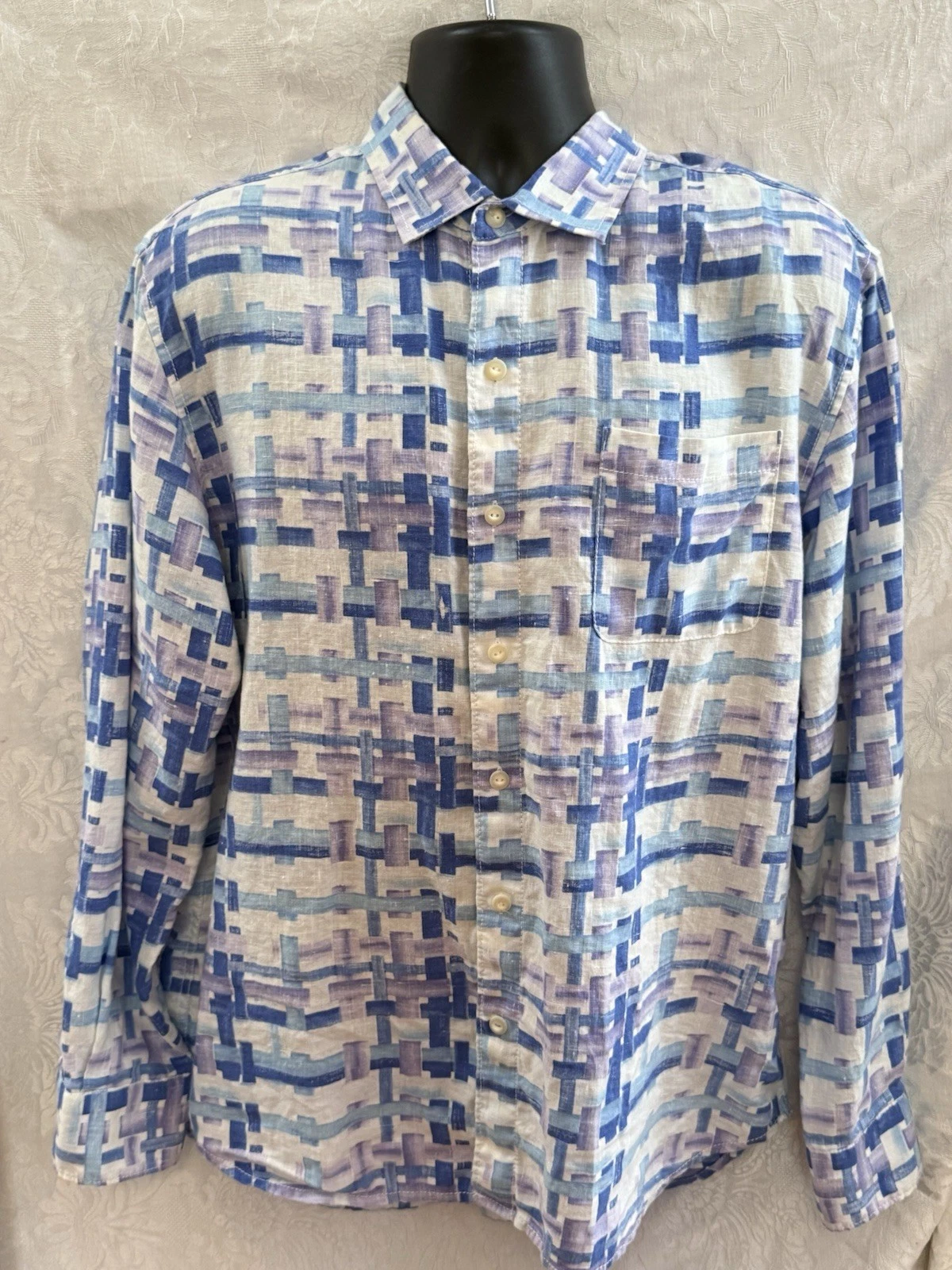 TOMMY BAHAMA Men’s 100% LINEN Shirt~LARGE~Long Sleeved WHITE w/Blue GEOMETRIC
