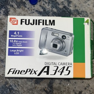 Fujifilm FinePix A Series A345 4.1MP Digi Camera  Silver  Barley used