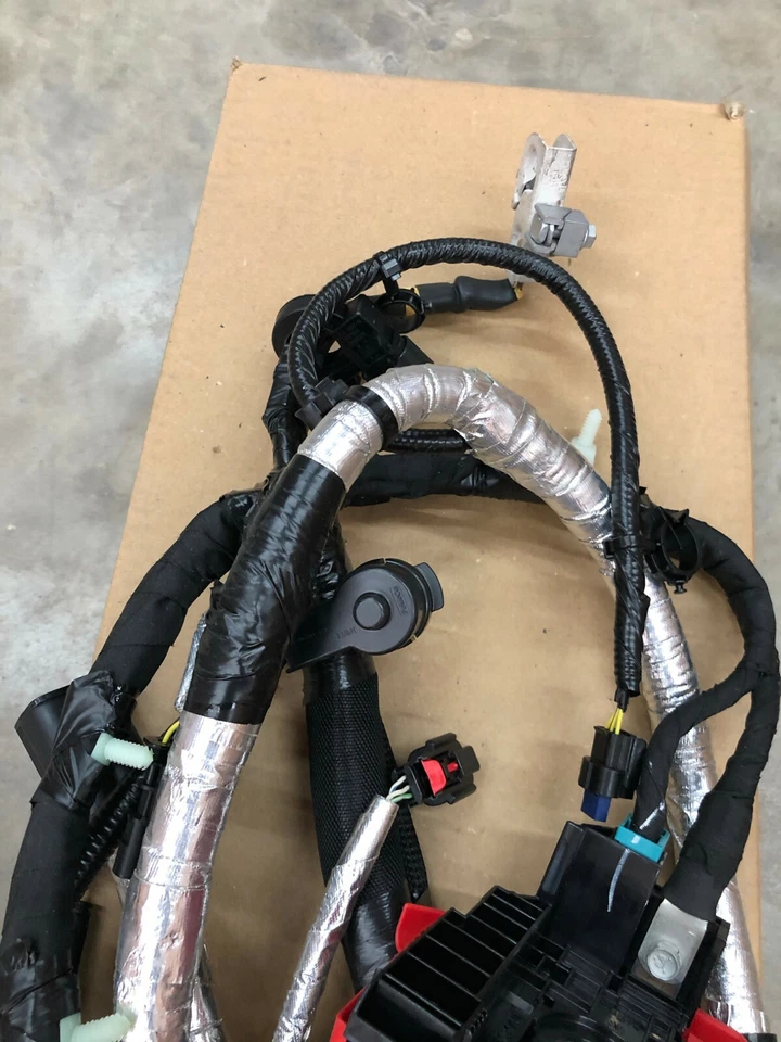 MOTORCRAFT WC-96502 CHICOTE DE FIOS DE PARTIDA DE BATERIA POSITIVO PARA 2016 LINCOLN MKT* - Imagem 4 de 4