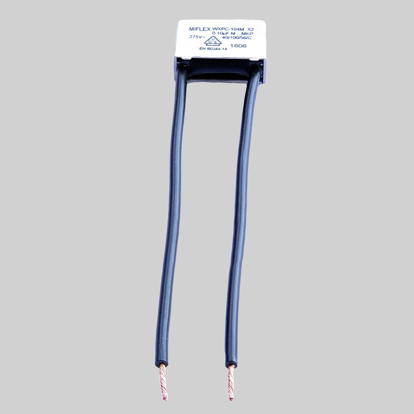 2 Condensateurs MKP X2 0.1µF 275V Kemet - Pour Dépannage électronique, Neufs
