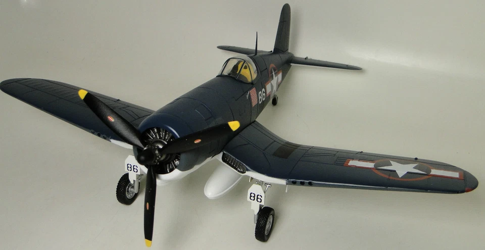 Avión de combate Segunda Guerra Mundial avión bombardero p modelo armadura 17 1 48 carrusel B lu 18 2 51 F4 Foto 3 de 4