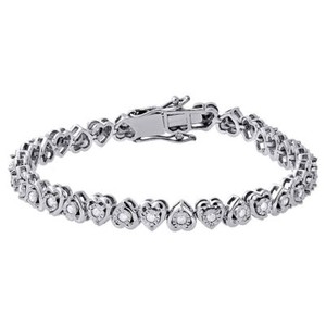 Heart Shaped Diamond Bracelet Flash 
