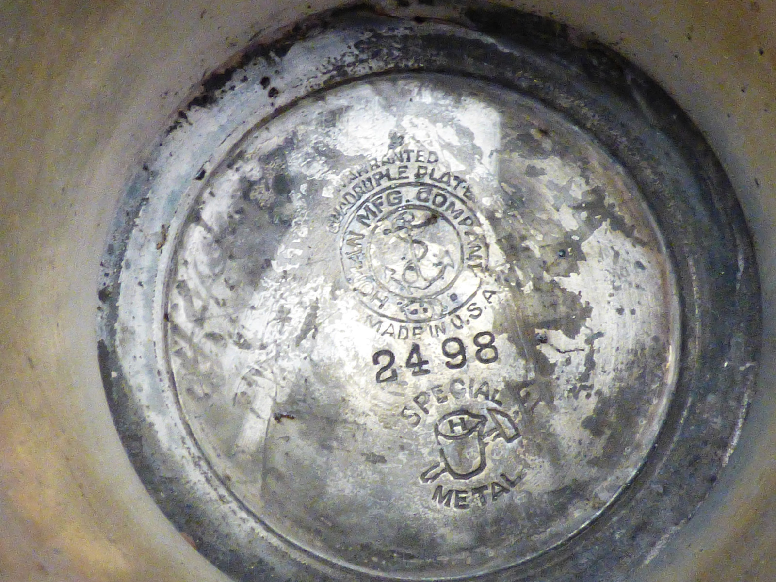 VTG 1922 HOMAN MFG CO. QUADRUPLE SILVER PLATE LARGE VESE GRAPE & LEAVES