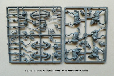 PERRY MINIATURES Grappes Hussards Autriche 1805-1815 Figurines 28mm plastique