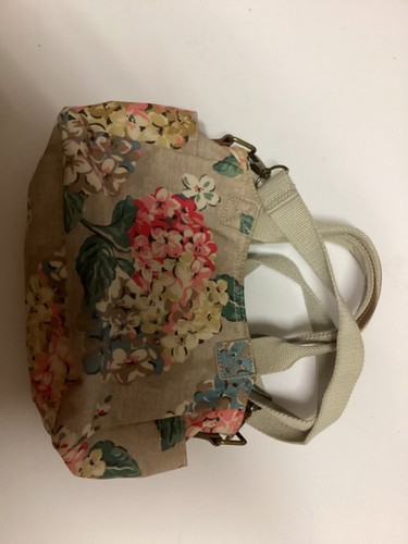 Cath Kidston mini hydrangea bag - Picture 2 of 2