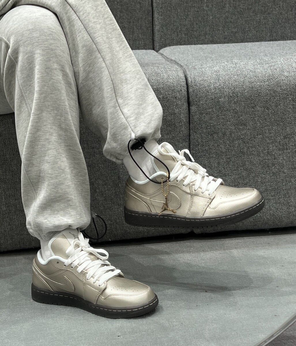 Nike Air Jordan 1 Low SE Metallic Zinc HQ3529-099 Womens Nike Air Jordan 1 Low SE Metallic Zinc HQ3529-099 Womens
