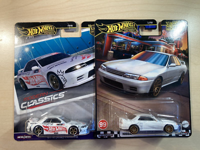 Hot wheels x 2 Nissan Skyline GT-R R32 Boulevard + R32 Pandem on Real Riders new