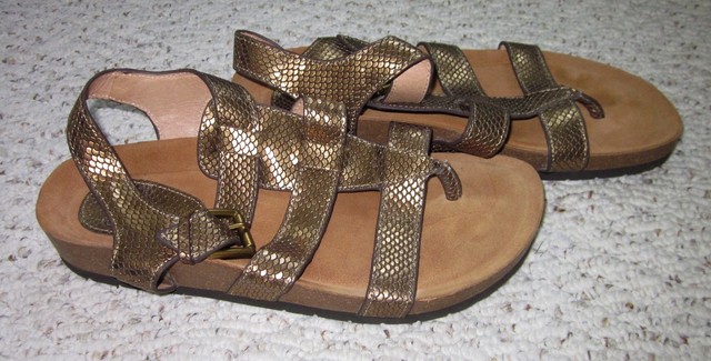 New Sofft Wms Gold Leather Strappy Thong Sandals 9.5 | eBay