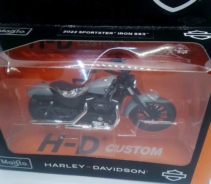 Maisto Harley Davidson 2022 Sportster Iron 883 Series 43 1:18 fundido a presión nuevo en caja Foto 4 de 4