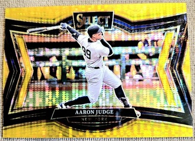 2025 Panini Select - Diamond Level Aaron Judge GOLD PULSAR Prizm /10. # 1 of 10.