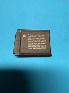 Original Apple Watch 8 45mm Akku Batterie 308mAh pulled 100% Kapazität #082