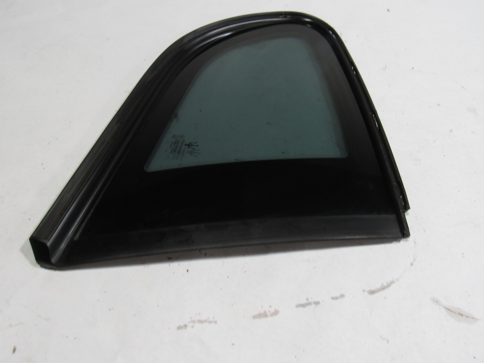 08-12 Maserati Granturismo S 2010 Rear Right Passenger Quarter Window Glass ^:Y
