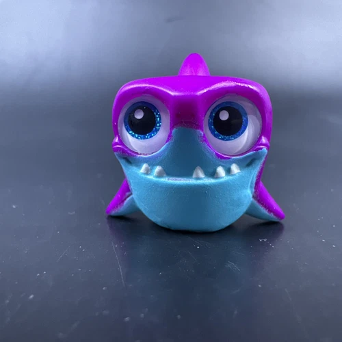 Doorables Neon Glow Peek Bruce The Shark Common Blacklight From Finding Nemo