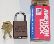 American Lock Company Series 1105 padlock with 2 Keys